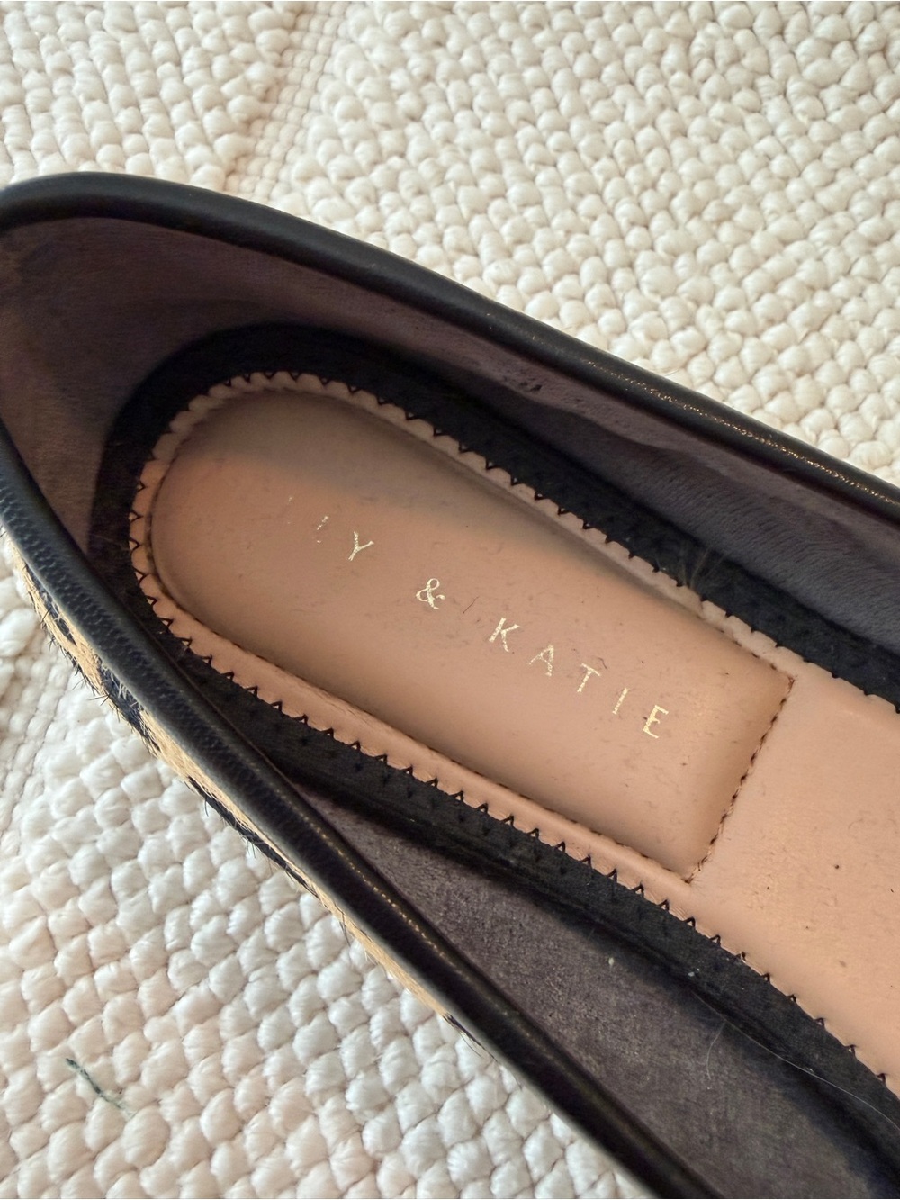 Leather Animal Print Pointed-Toe Loafers, size 8 - Picture 8 of 9